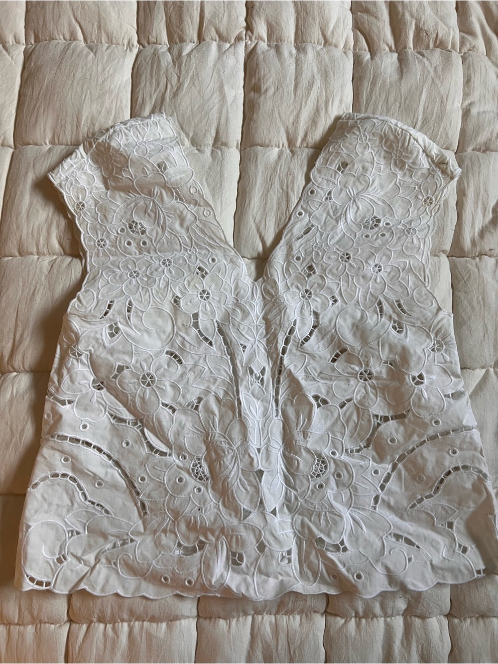 Babaton White Eyelet Cotton Shell